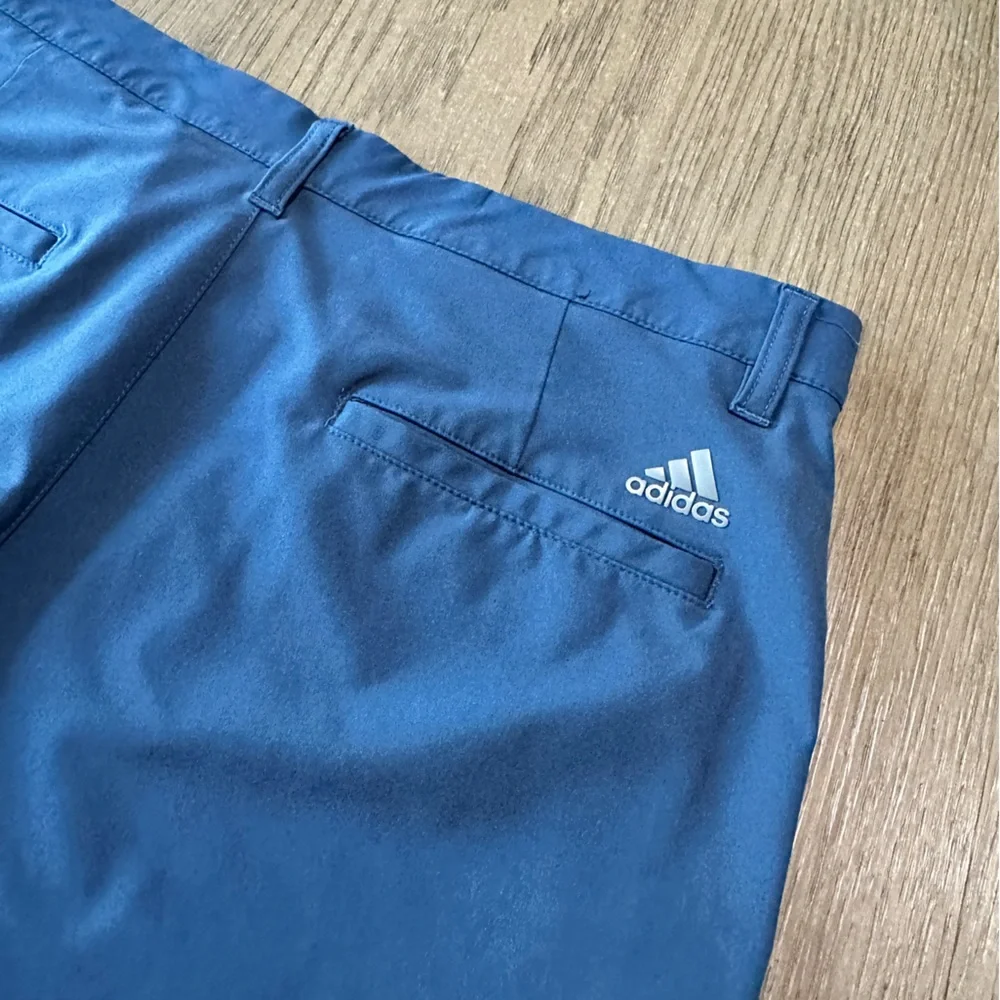 Adidas Men’s Golf Shorts Size 32 Navy